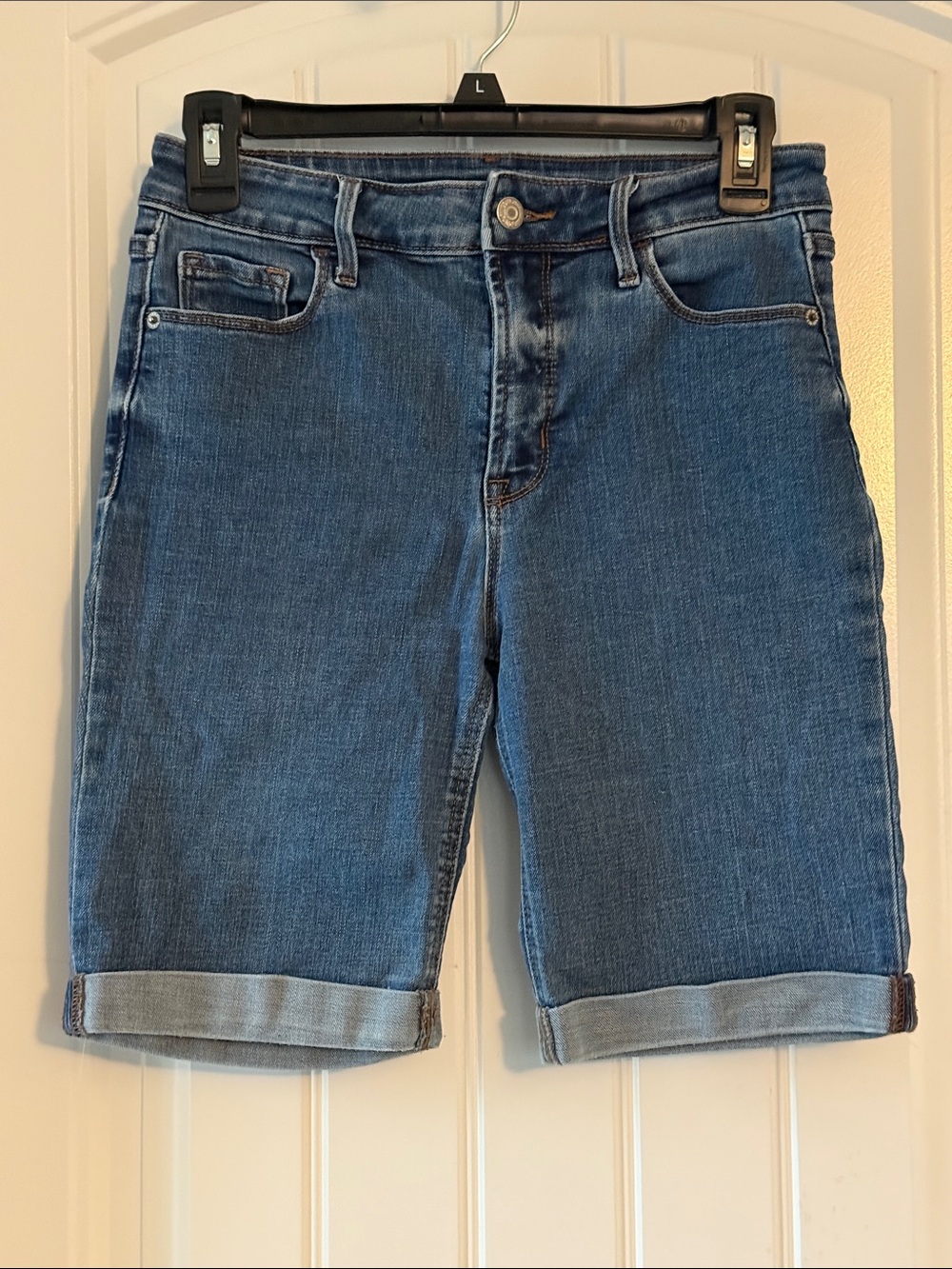 Old Navy Women's Denim Jean Shorts - Medium Blue